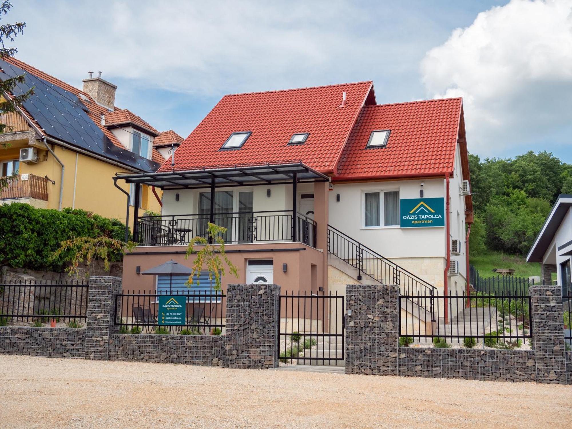 Oazis Tapolca Apartman Miskolc Dış mekan fotoğraf
